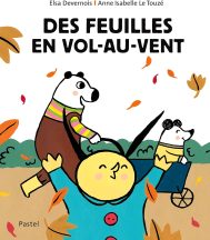 DES FEUILLES EN VOL AU VENT