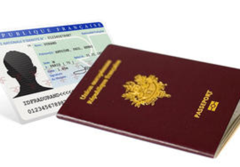 Renouvellement-de-carte-d-identite-ou-de-passeport-n-attendez-pas-les-vacances_large Renouvellement-de-carte-d-identite-ou-de-passeport-n-attendez-pas-les-vacances_large